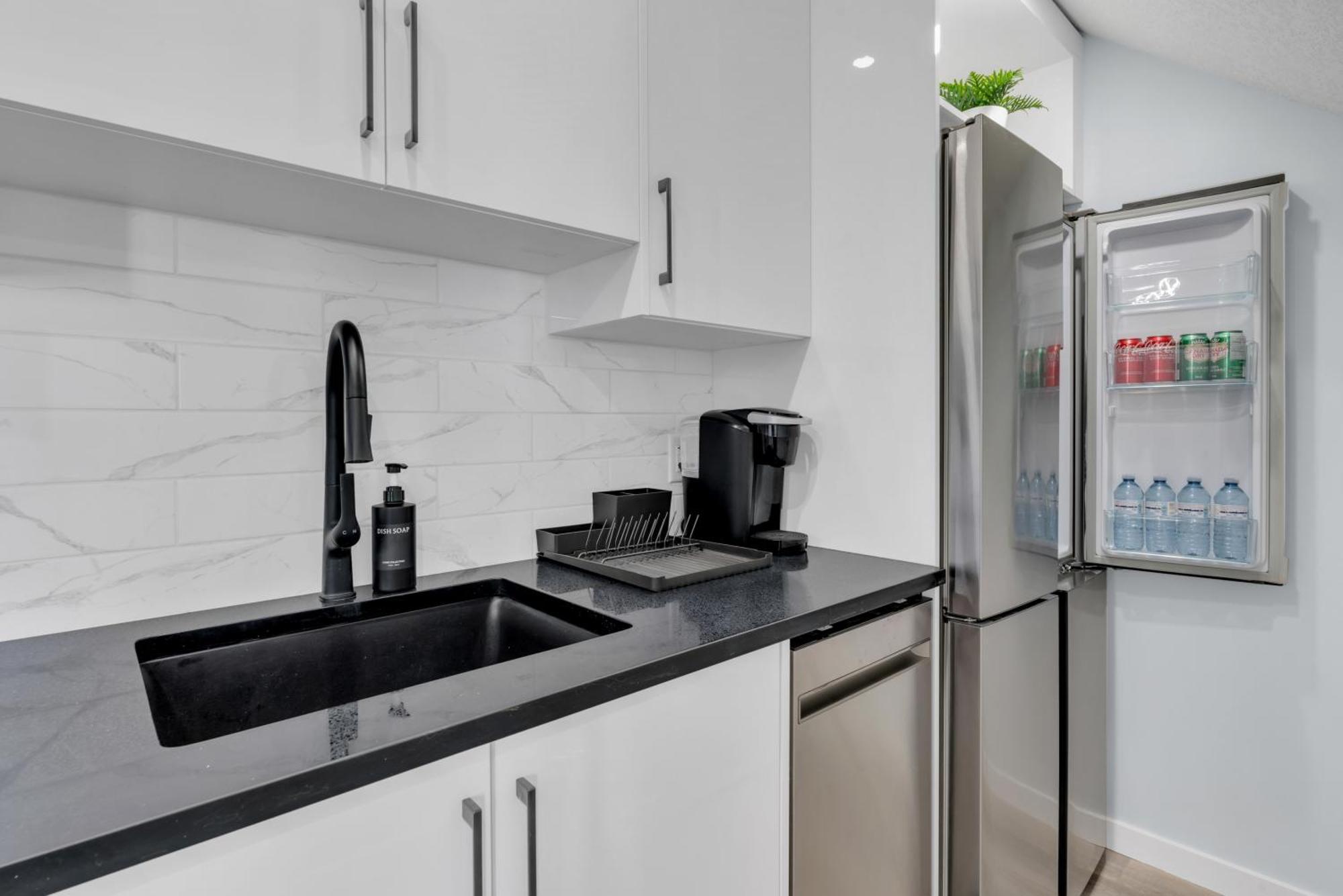 You Will Love This 2Br Guest Suite In Se YYC Exterior photo